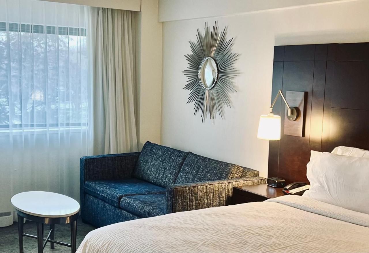 Holiday Inn Virginia Beach - Norfolk By Ihg Buitenkant foto
