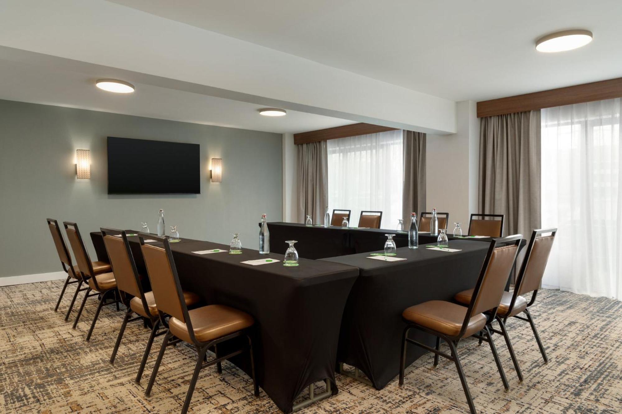 Holiday Inn Virginia Beach - Norfolk By Ihg Buitenkant foto