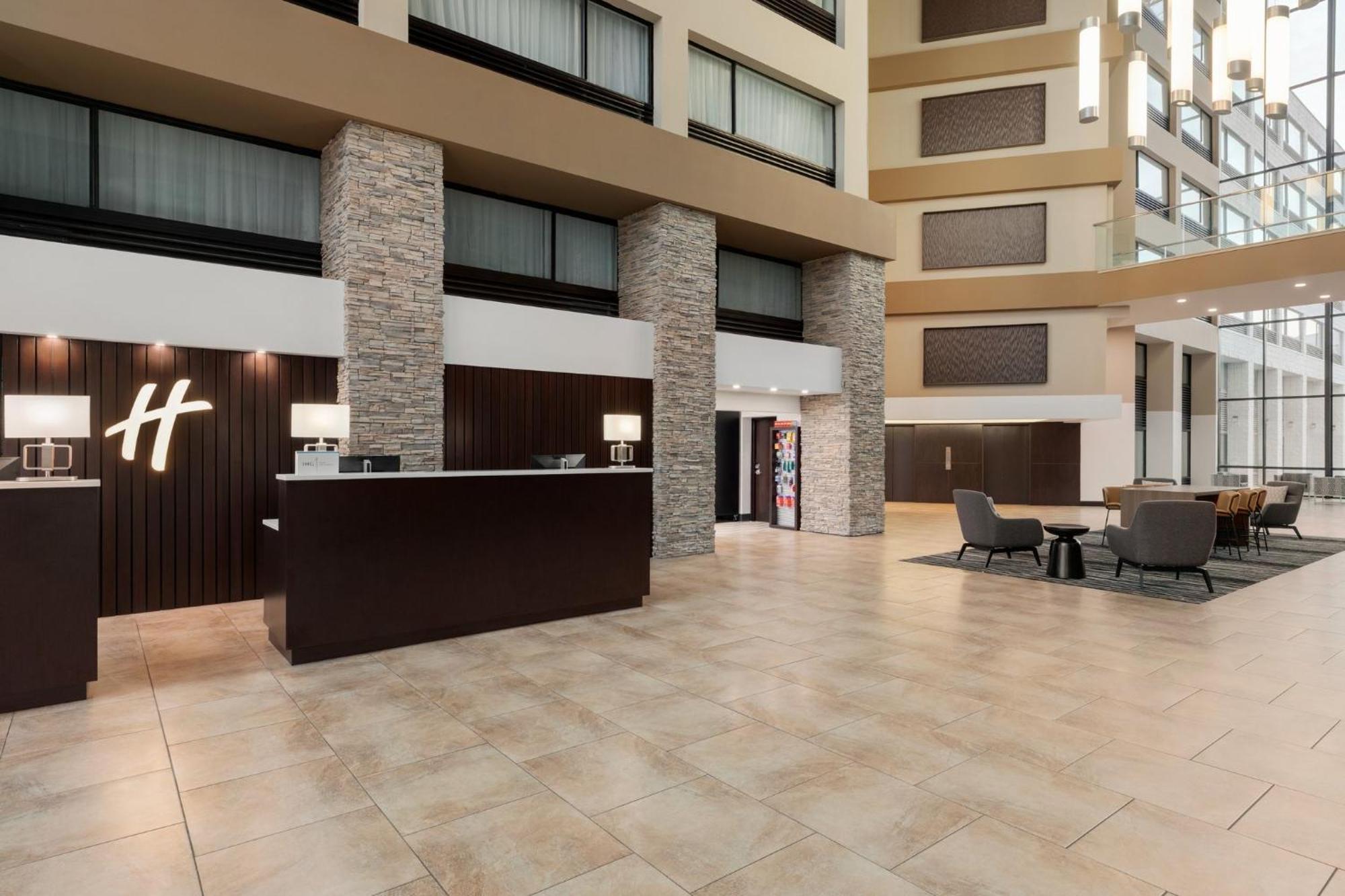 Holiday Inn Virginia Beach - Norfolk By Ihg Buitenkant foto